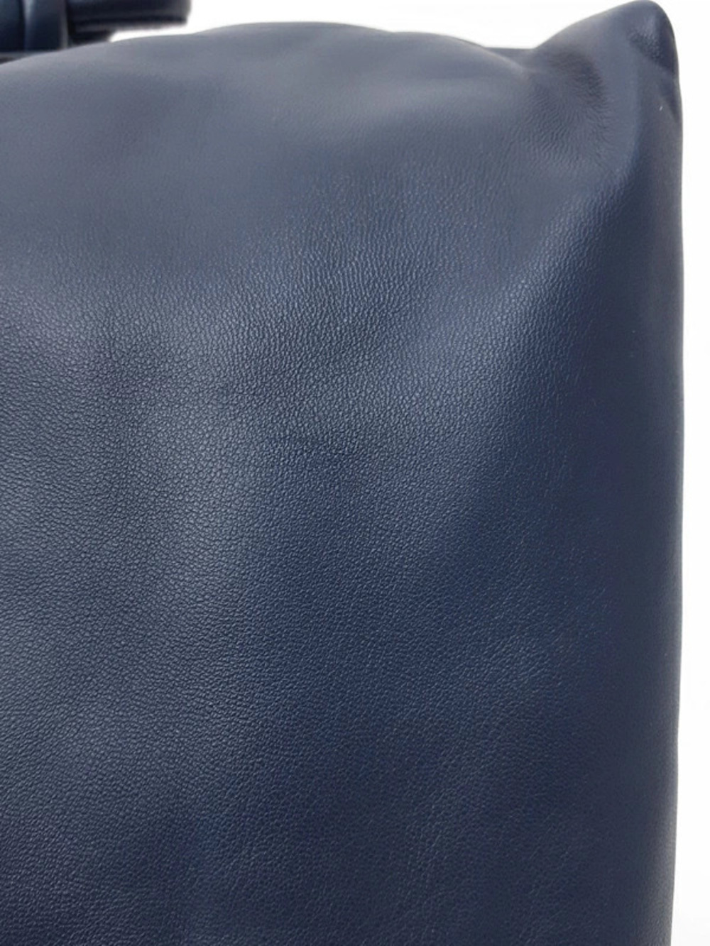 Loewe Flamenco Knot Shoulder Bag - Picture 8 of 9
